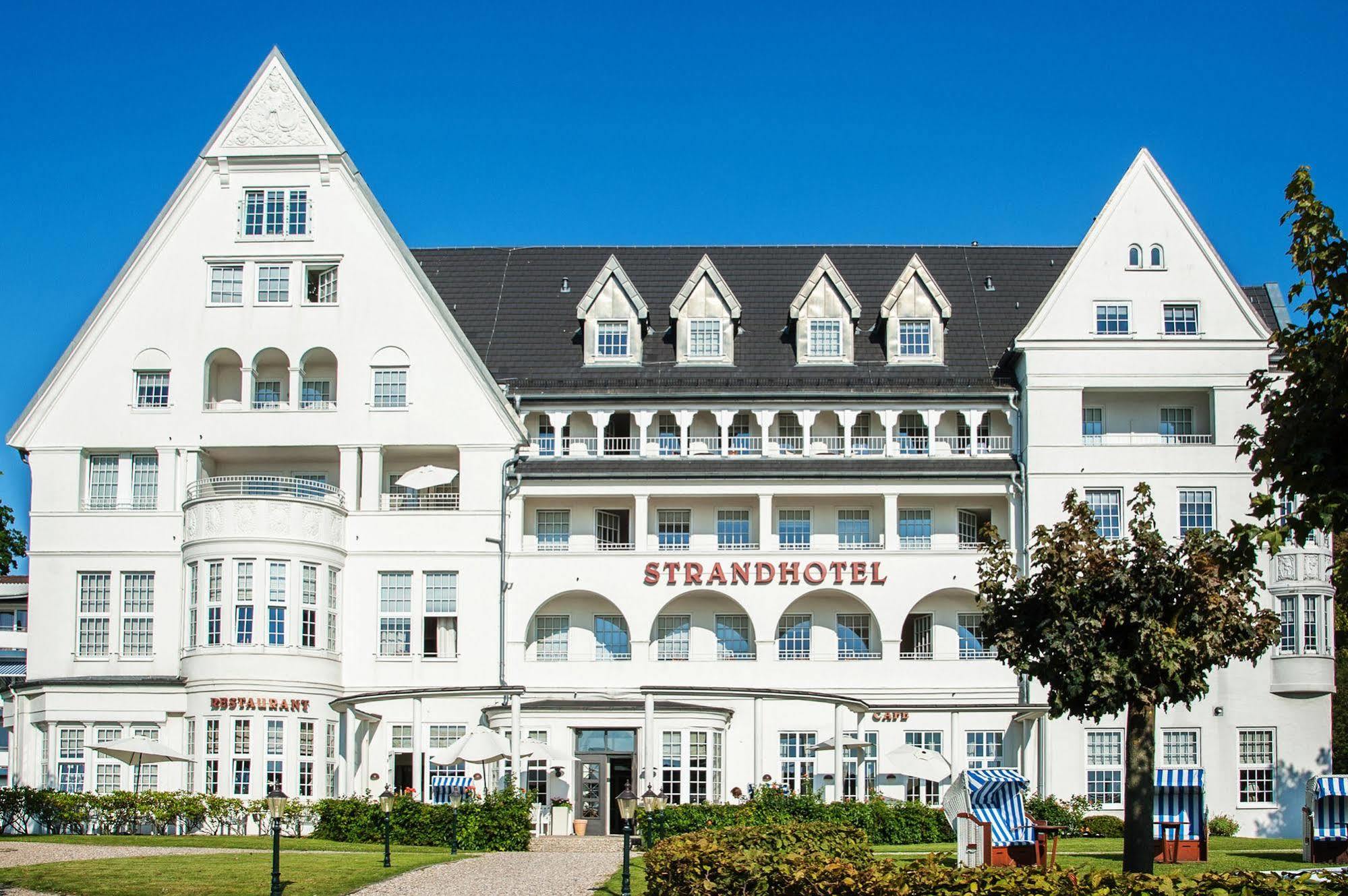 Strandhotel Glücksburg Exteriör bild